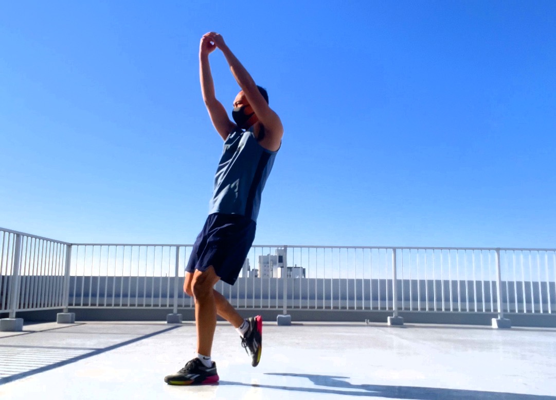 ボディコンバット,レスミルズ,レスミルズインストラクター,ボディコンバット93,ウォーミングアップ上半身,ポイント